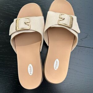 Dr. Scholl's Women's Tan Buckle Sandals